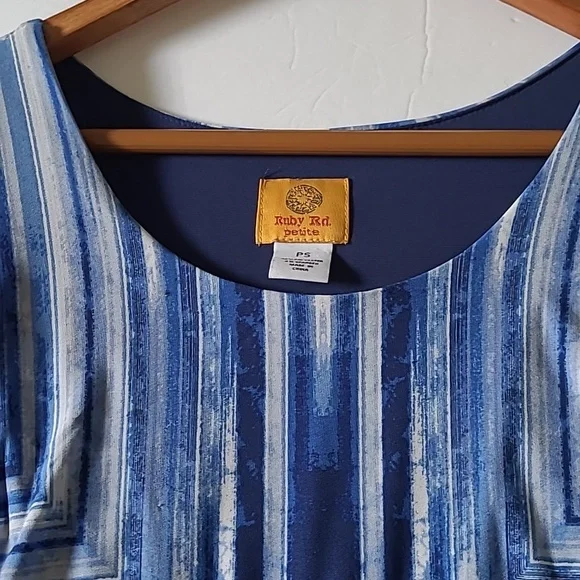 Ruby Rd Maxi Dress ❤️ - Picture 4 of 5